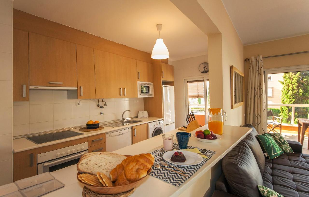 B02 - Fantastic Apartment With Pool Portimão Dış mekan fotoğraf