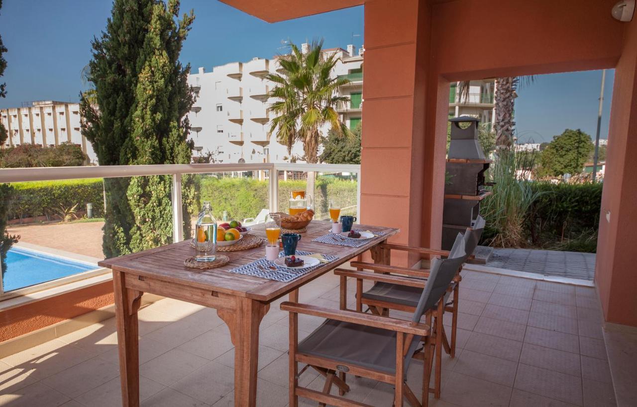 B02 - Fantastic Apartment With Pool Portimão Dış mekan fotoğraf